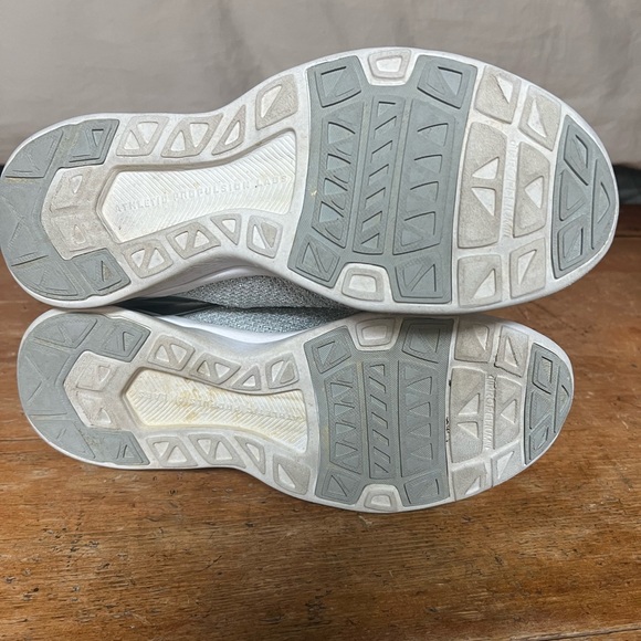 Athletic Propulsion Lab (APL) running shoes - Picture 5 of 5